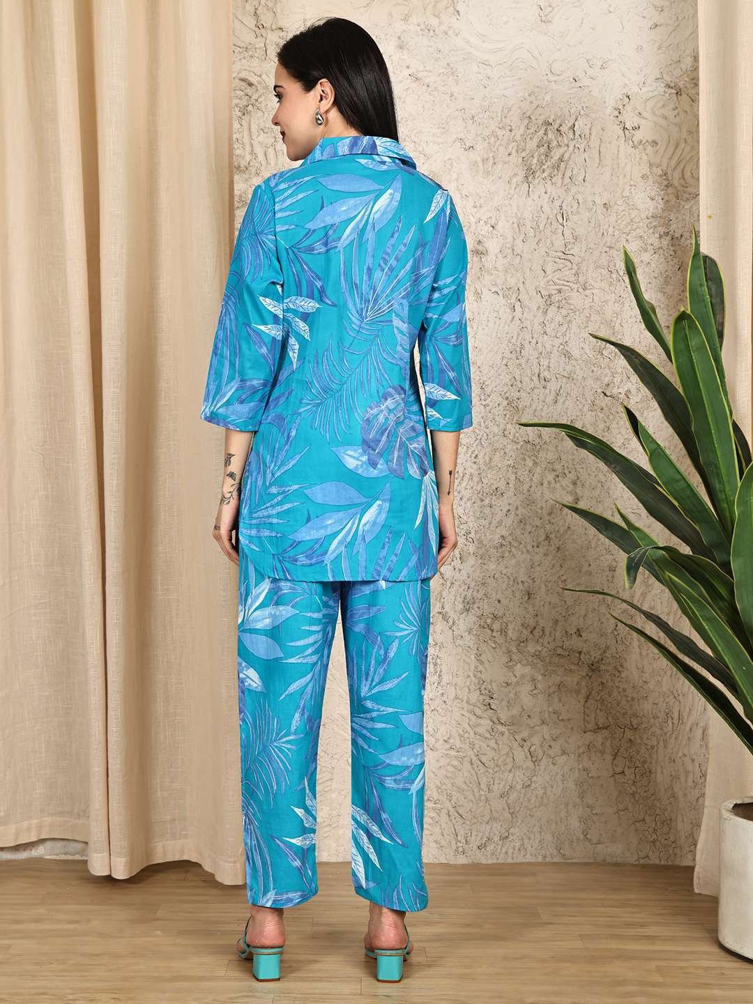 Women's Pure Cotton Printed Collared Top and Pant Co-ord Set (Blue) - Image 2